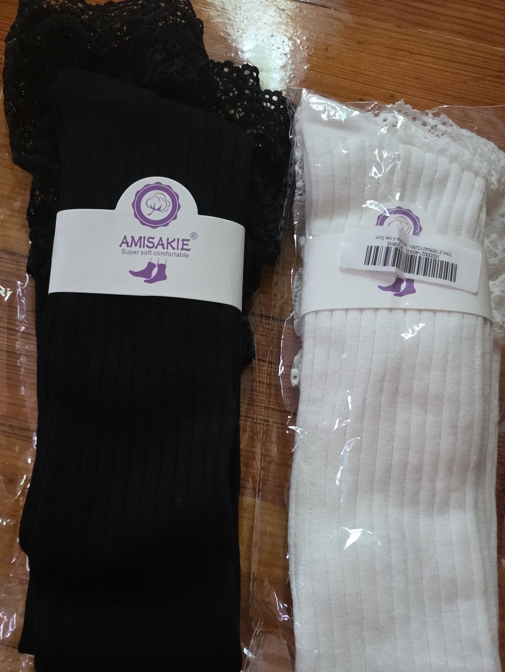 Blk & Wht Ribbed Lace Top Boot Socks